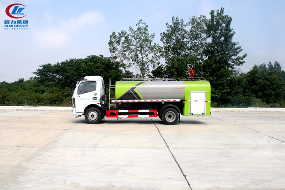 6方消防灑水車(chē)